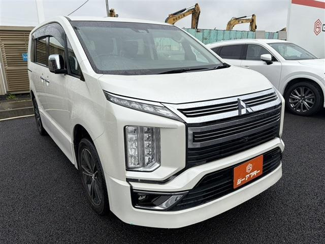 デリカD:5(三菱) アーバンギア 2.2 P エディション 4WD　禁煙車 純正10.1インチナビ 全周囲カメラ 中古車画像