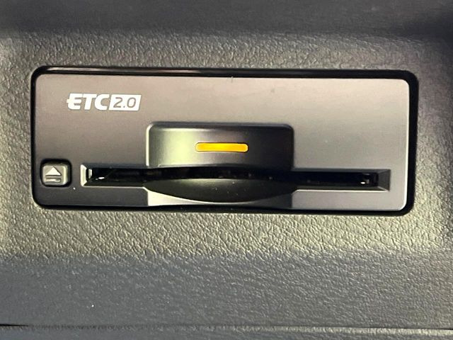 【ETC】高速道路の料金所をストレスなく通過!話題のスポットやサービスエリアに多い「スマートIC」利用時は必須のアイテムです。当店でセットアップを実施、ご納車当日からすぐにご利用いただけます!