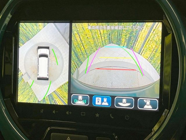 【全方位モニター用カメラ】専用のカメラにより、上から見下ろしたような視点で360度クルマの周囲を確認することができます☆死角部分も確認しやすく、狭い場所での切り返しや駐車もスムーズに行えます。