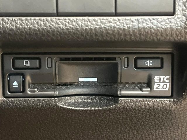【ETC】高速道路の料金所をストレスなく通過!話題のスポットやサービスエリアに多い「スマートIC」利用時は必須のアイテムです。当店でセットアップを実施、ご納車当日からすぐにご利用いただけます!