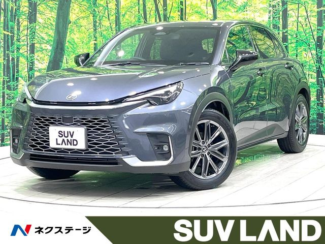 LBX(レクサス) リラックス 中古車画像