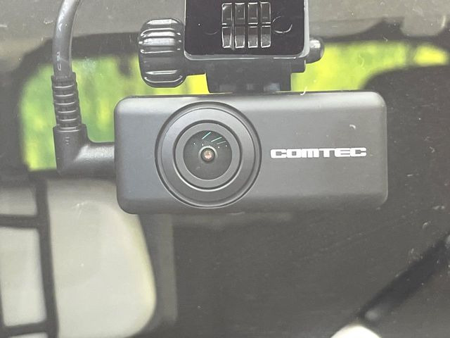 【ドライブレコーダー】ドライブレコーダー装備!走行中はもちろん、あおり運転や事故に遭遇した際、映像で記録し、万一のリスクに備えます。※記録用SDカードはお客様ご自身でご準備いただく必要があります。