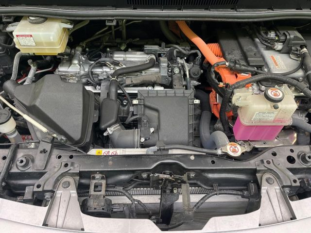 親切・丁寧な専門メカニックスタッフが応対!・車検・点検整備・事故等の修理などアフターサービスも安心。お車のカスタマイズもネクステージのサービススタッフまでご相談ください!