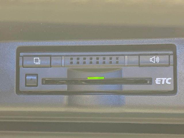 【ETC】高速道路の料金所をストレスなく通過!話題のスポットやサービスエリアに多い「スマートIC」利用時は必須のアイテムです。当店でセットアップを実施、ご納車当日からすぐにご利用いただけます!