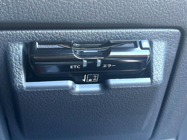 【ETC】高速道路の料金所をストレスなく通過!話題のスポットやサービスエリアに多い「スマートIC」利用時は必須のアイテムです。当店でセットアップを実施、ご納車当日からすぐにご利用いただけます!