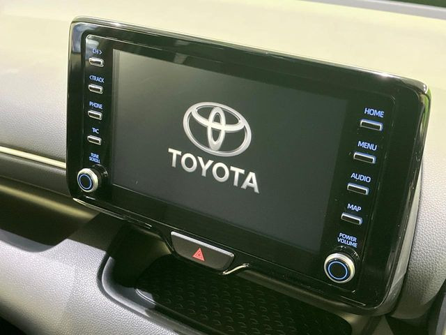 【ナビ機能付きディスプレイオーディオ】ナビ機能搭載の他、お持ちのスマートフォンと連携して、ナビやbluetoothでの音楽再生が可能です♪デザインはもちろん操作性も良好!