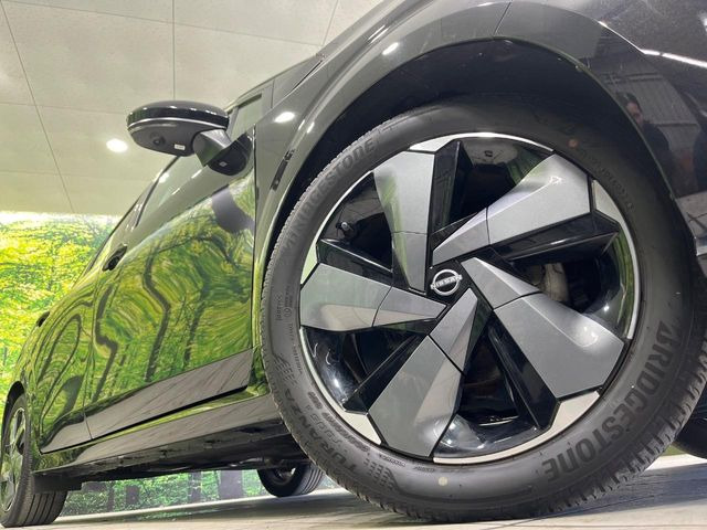 �y17�C���`�A���~�z�C�[���z�O�ςɃ}�b�`�����A���~�z�C�[���𑕒����Ă���܂��B�e��A���~�z�C�[����A�X�^�b�h���X�^�C�����戵�����Ă���܂��B���񂲑��k����������