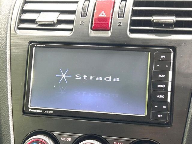 【ナビゲーション】使いやすいナビで目的地までしっかり案内してくれます。各種オーディオ再生機能も充実しており、お車の運転がさらに楽しくなります!!
