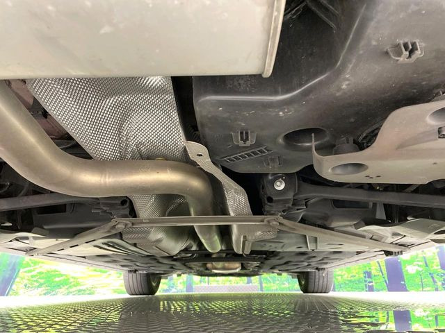 下回りがきれいなうちに、防錆加工の施工がオススメ。降雪地域はもちろん、沿岸部にお住いの方や、趣味でマリン・ウィンタースポーツをされる方にご好評いただいております。