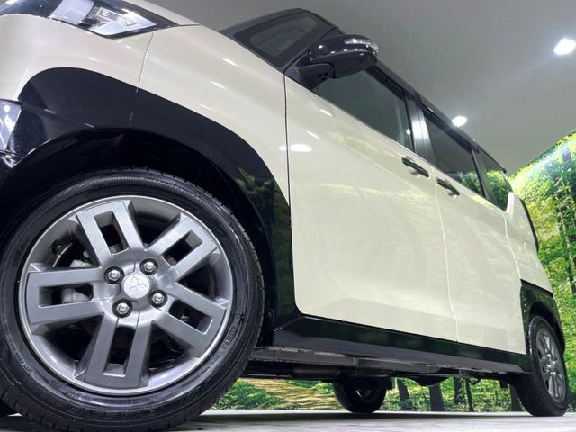 �y����15�C���`�A���~�z�C�[���z�O�ςɃ}�b�`���������A���~�z�C�[���𑕒����Ă���܂��B�e��ЊO�A���~�z�C�[����A�X�^�b�h���X�^�C�����戵�����Ă���܂��B���񂲑��k����������