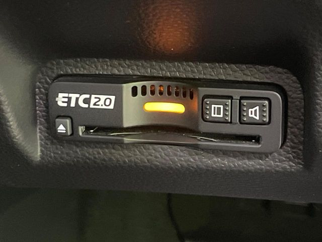 【ETC】高速道路の料金所をストレスなく通過!話題のスポットやサービスエリアに多い「スマートIC」利用時は必須のアイテムです。当店でセットアップを実施、ご納車当日からすぐにご利用いただけます!