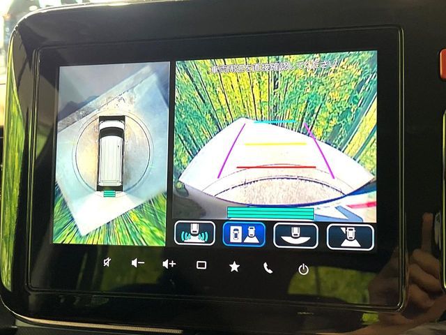 【全方位モニター用カメラ】専用のカメラにより、上から見下ろしたような視点で360度クルマの周囲を確認することができます☆死角部分も確認しやすく、狭い場所での切り返しや駐車もスムーズに行えます。