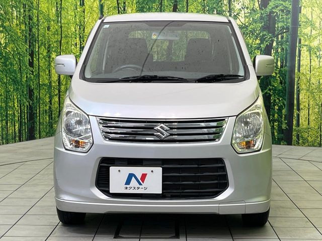 弊社では、全車『修復歴なし』のお車のみ取り扱っております。専任バイヤーによる厳選した仕入れの後、入庫後の車両チェックを行い、ネクステージが認定した高品質な中古車をご提供しております。
