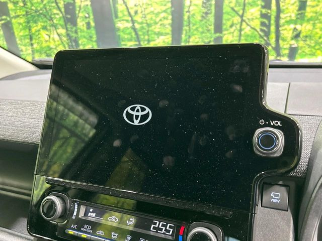 �y10.5�C���` �f�B�X�v���C�I�[�f�B�I�z���ʂ̃f�B�X�v���C��AppleCarPlay��AndroidAuto�����p�\�B�傫�ȉ�ʂŃX�}�z�i�r�A�v���������p���������܂���