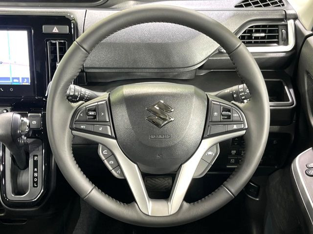 �y�X�e�A�����O�X�C�b�`�z�^�]���A�O������ڐ������炷���ƂȂ��A�I�[�f�B�I���̑��삪�\�ȕ֗��@�\!���S&���K�ȃh���C�u�����o���Ă���܂���