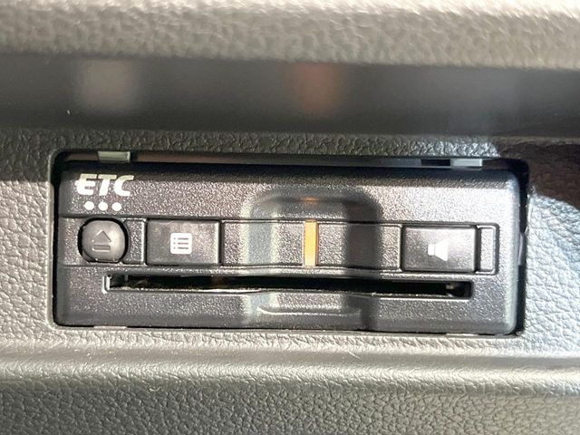 【ETC】高速道路の料金所をストレスなく通過!話題のスポットやサービスエリアに多い「スマートIC」利用時は必須のアイテムです。当店でセットアップを実施、ご納車当日からすぐにご利用いただけます!