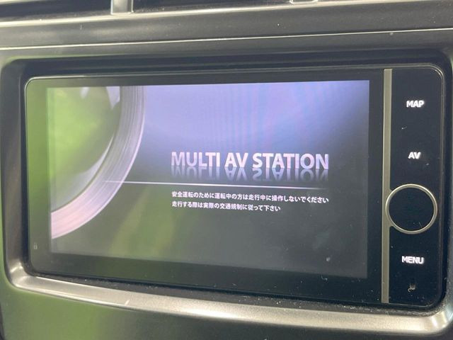 【ナビゲーション】使いやすいナビで目的地までしっかり案内してくれます。各種オーディオ再生機能も充実しており、お車の運転がさらに楽しくなります!!