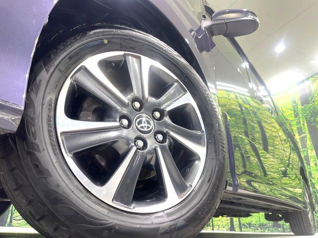 �y����16�C���`�A���~�z�C�[���z�O�ςɃ}�b�`���������A���~�z�C�[���𑕒����Ă���܂��B�e��ЊO�A���~�z�C�[����A�X�^�b�h���X�^�C�����戵�����Ă���܂��B���񂲑��k����������