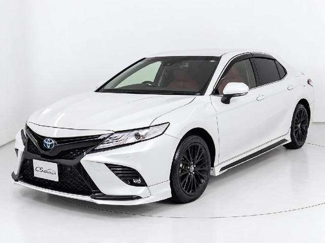★TRDフロントリップ装備!純正のボディーラインを残しながらもスポーティーな印象を与えてくれます!