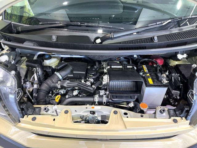親切・丁寧な専門メカニックスタッフが応対!・車検・点検整備・事故等の修理などアフターサービスも安心。お車のカスタマイズもネクステージのサービススタッフまでご相談ください!