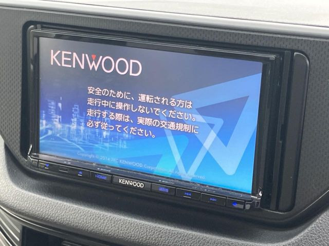 【ナビゲーション】使いやすいナビで目的地までしっかり案内してくれます。各種オーディオ再生機能も充実しており、お車の運転がさらに楽しくなります!!