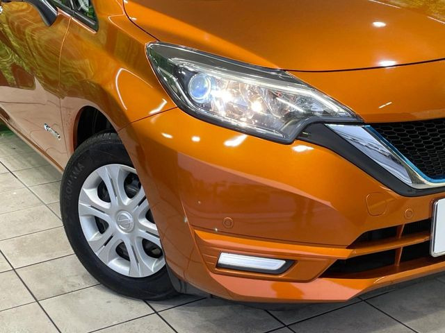 ��Ԃ�r�V���ɂ��ǍD�Ȏ��E�ň��S�ȑ��s������]�������ɂ́y���P�xLED�w�b�h���C�g�z�̎�t����������!�����̂��q�l�ɂ��D�]���������Ă���܂���