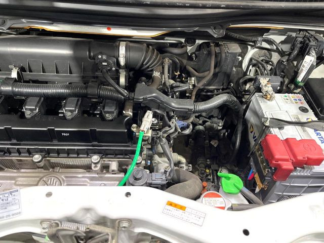 親切・丁寧な専門メカニックスタッフが応対!・車検・点検整備・事故等の修理などアフターサービスも安心。お車のカスタマイズもネクステージのサービススタッフまでご相談ください!