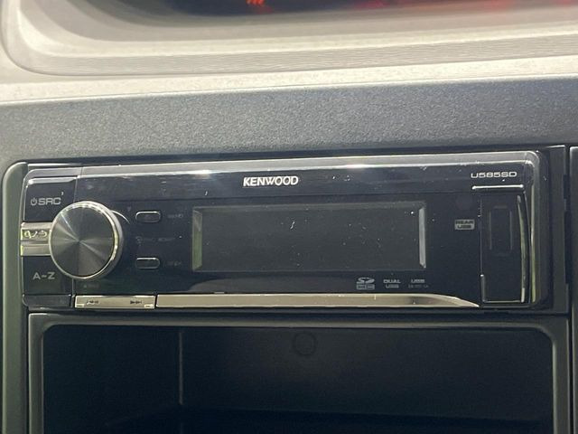 お好きな音楽を車内でお楽しみいただけます♪スピーカー交換・ウーハー追加などの音質向上や、最新ナビ・後席モニター等の取り付けも是非ご相談ください!