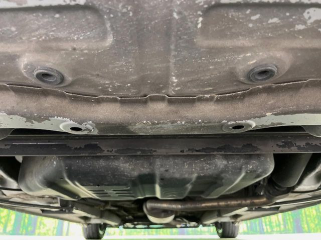 下回りがきれいなうちに、防錆加工の施工がオススメ。降雪地域はもちろん、沿岸部にお住いの方や、趣味でマリン・ウィンタースポーツをされる方にご好評いただいております。