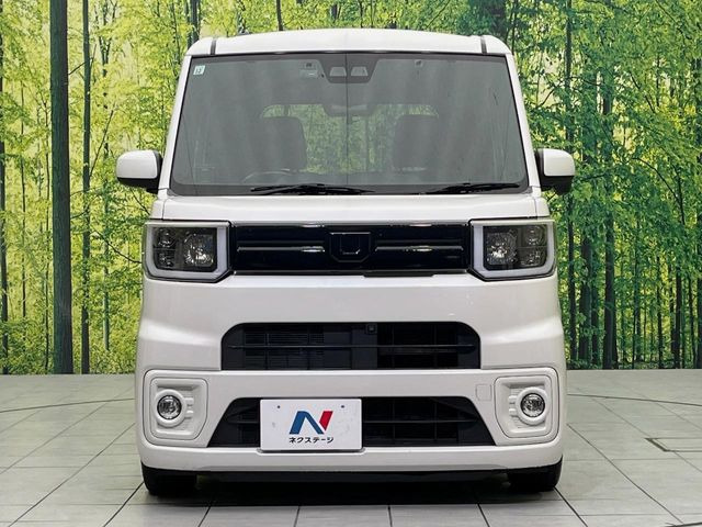 弊社では、全車『修復歴なし』のお車のみ取り扱っております。専任バイヤーによる厳選した仕入れの後、入庫後の車両チェックを行い、ネクステージが認定した高品質な中古車をご提供しております。