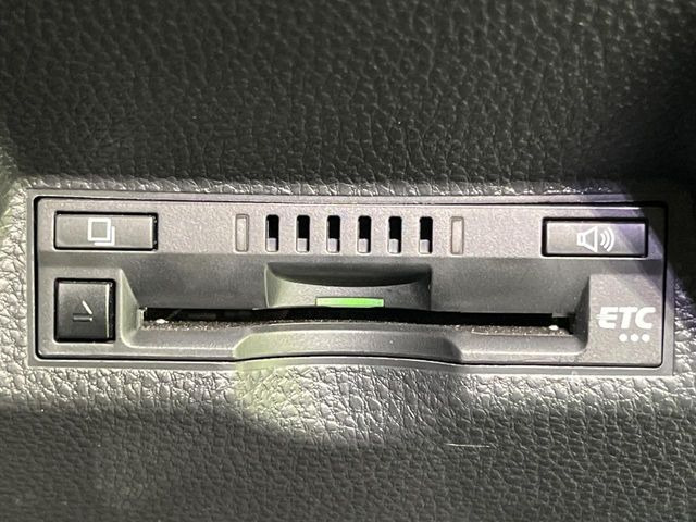 【ETC】高速道路の料金所をストレスなく通過!話題のスポットやサービスエリアに多い「スマートIC」利用時は必須のアイテムです。当店でセットアップを実施、ご納車当日からすぐにご利用いただけます!