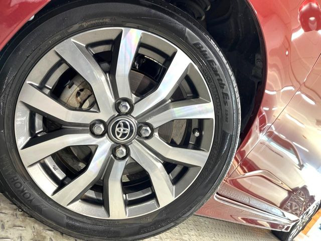 �y����15�C���`�A���~�z�C�[���z�O�ςɃ}�b�`���������A���~�z�C�[���𑕒����Ă���܂��B�e��ЊO�A���~�z�C�[����A�X�^�b�h���X�^�C�����戵�����Ă���܂��B���񂲑��k����������