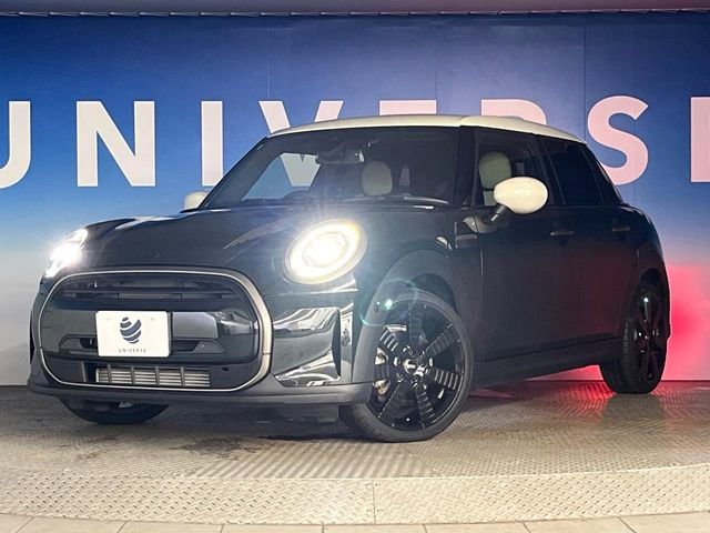 ��LED�w�b�h���C�g:��ԑ��s�����ǍD�Ȏ��E���m�ۂ����S���ĉ^�]�ł��鍂�P�xLED�w�b�h���C�g�𑕔�!�_�����x�������A����d�͂��}�����Ă��܂��B