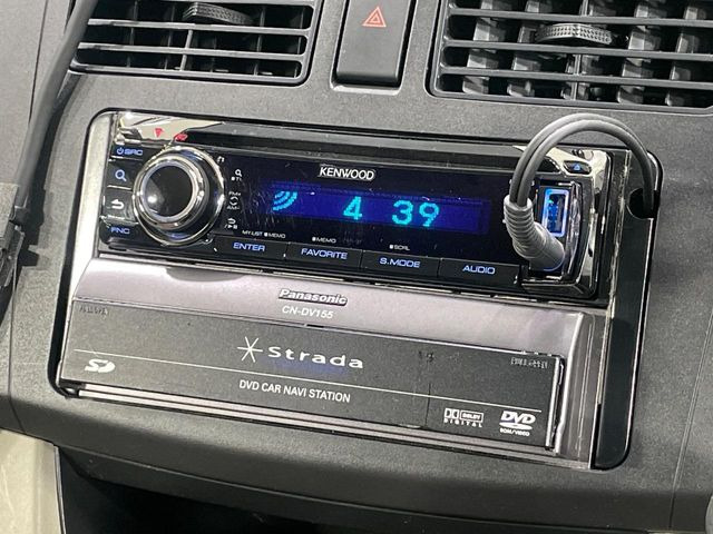 お好きな音楽を車内でお楽しみいただけます♪スピーカー交換・ウーハー追加などの音質向上や、最新ナビ・後席モニター等の取り付けも是非ご相談ください!