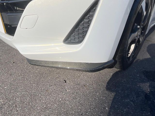 �y�J�[�{���X�|�C���[�z�N���}�̊O�ς����������߁A�����ۗ������Ă����X�^�C���b�V���ȃG�A���p�[�c�𑕒�!�G�A���ȊO�̃h���X�A�b�v�����C�y�ɂ����k��������!