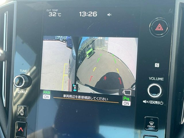【サイド&バックカメラ】停車・駐車時に死角になりがちな運転席から見えづらいサイドとリアの障害物を確認できます!雨天時や夜間などは特に活躍してくれるアイテムです。