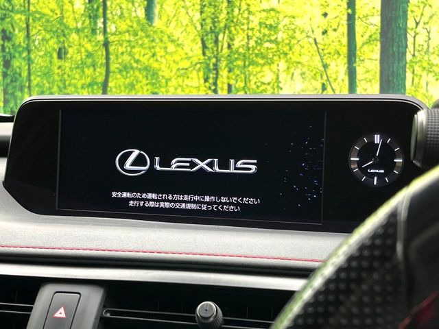 【10.3インチワイドナビ】高級感とインパクトのある大型ワイドナビを装備。各種オーディオ操作はもちろん、横長ワイド画面でのマップ2分割表示など、利便性も高いナビです♪