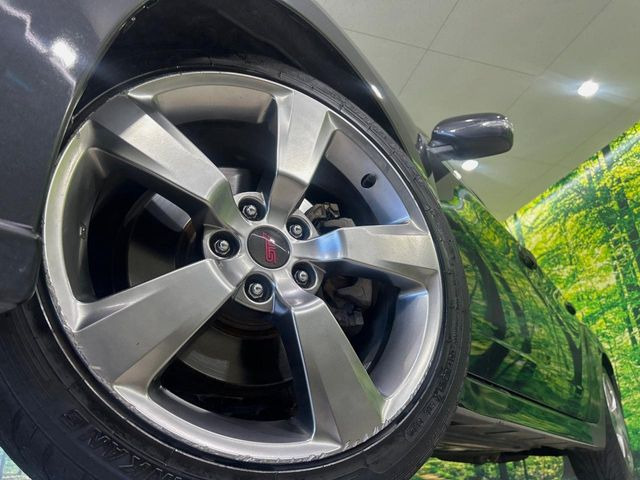 �y18�C���`�A���~�z�C�[���z�O�ςɃ}�b�`�����A���~�z�C�[���𑕒����Ă���܂��B�e��A���~�z�C�[����A�X�^�b�h���X�^�C�����戵�����Ă���܂��B���񂲑��k����������