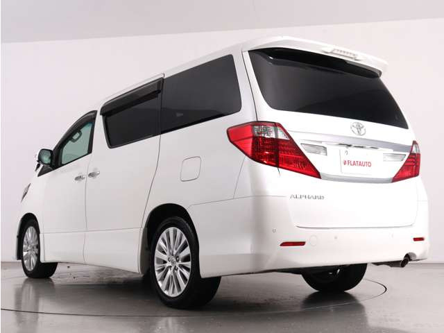�ǉ��̂��ʐ^�⓮��ȂǁA���[����LINE�ł�����ł��܂�!�C�ɂȂ�_������΂ǂ�Ȃ��Ƃł����X�^�b�t�܂ł��\���t������������