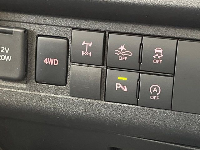 4WD�̂��Ԃł��̂ŁA�ᓹ�ł����S�ł���~��n�n��ɂ��Z�܂��̕��ȊO�ɂ��A�E�B���^�[�X�|�[�c����̕���~��n��֋A�Ȃ����@�������ɂ���������!