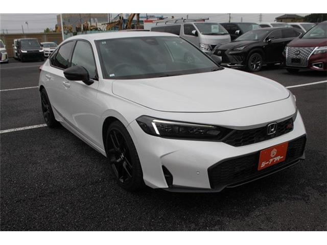 こだわりがあってなかなか気に入ったお車がないそこのお客様!全国のオークションからピッタリの1台を探すことが可能です。ぜひ一度お問い合わせください。