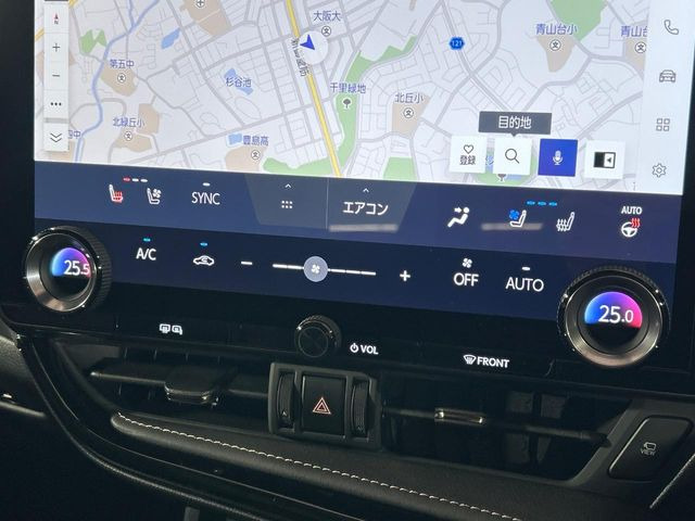 【シートヒーター&ベンチレーション】夏場は涼しい風でお尻や背中の熱やムレを防ぎ、冬はエアコンよりも早く温まってポカポカに!季節を問わず快適に過ごせます。