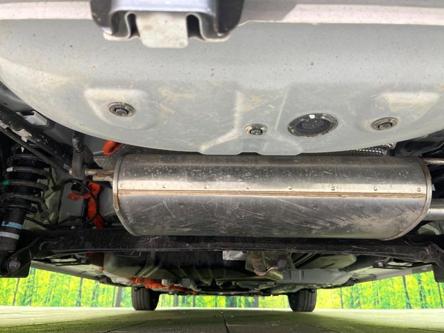 下回りがきれいなうちに、防錆加工の施工がオススメ。降雪地域はもちろん、沿岸部にお住いの方や、趣味でマリン・ウィンタースポーツをされる方にご好評いただいております。