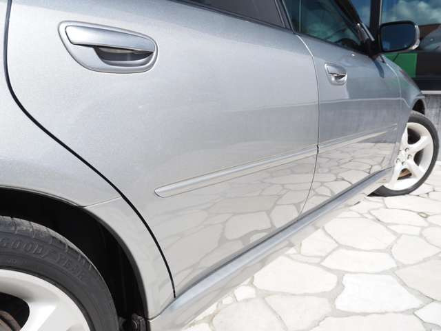 ���X�̃X�}�z�p�y�[�W���������܂���������y���A���₷���ł���!�g�b�v��ʂɃV���[�g�J�b�g��u�����Ƃ��\�ł����A�h���X�͂�����&rArr; http://clover-cars.spcar.jp