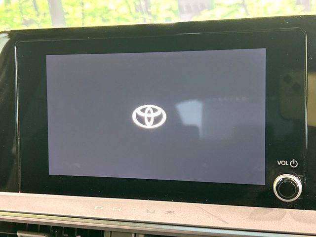 �y8�C���` �f�B�X�v���C�I�[�f�B�I�z���ʂ̃f�B�X�v���C��AppleCarPlay��AndroidAuto�����p�\�B�傫�ȉ�ʂŃX�}�z�i�r�A�v���������p���������܂���