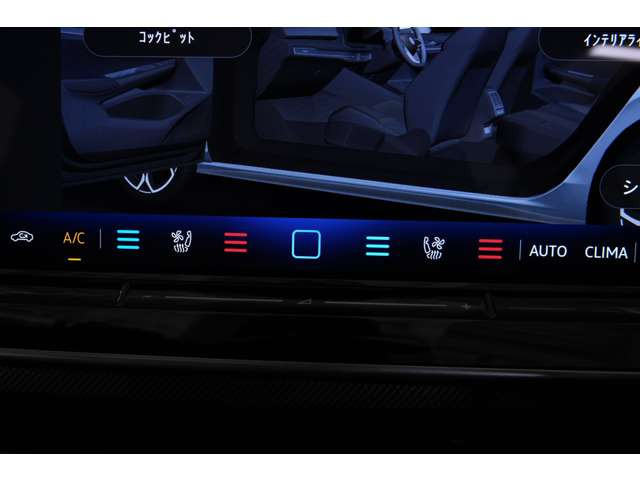 GTI�炵���h���I�ȑ���Ɠ���ł̉��K���𗼗��������B�d�q����������t�����g�f�B�t�@�����V�������b�N��DCC�ɉ����A���U�[�V�[�g��x���`���[�V�����������Ă��܂��B