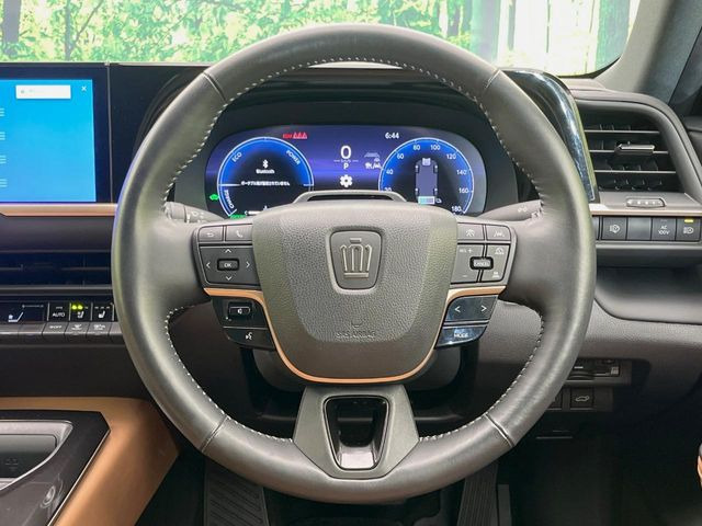 �y�X�e�A�����O�X�C�b�`�z�^�]���A�O������ڐ������炷���ƂȂ��A�I�[�f�B�I���̑��삪�\�ȕ֗��@�\!���S&���K�ȃh���C�u�����o���Ă���܂���