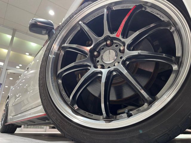 �yWORK�C���`�A���~�z�C�[���z�O�ςɃ}�b�`�����A���~�z�C�[���𑕒����Ă���܂��B�e��A���~�z�C�[����A�X�^�b�h���X�^�C�����戵�����Ă���܂��B���񂲑��k����������