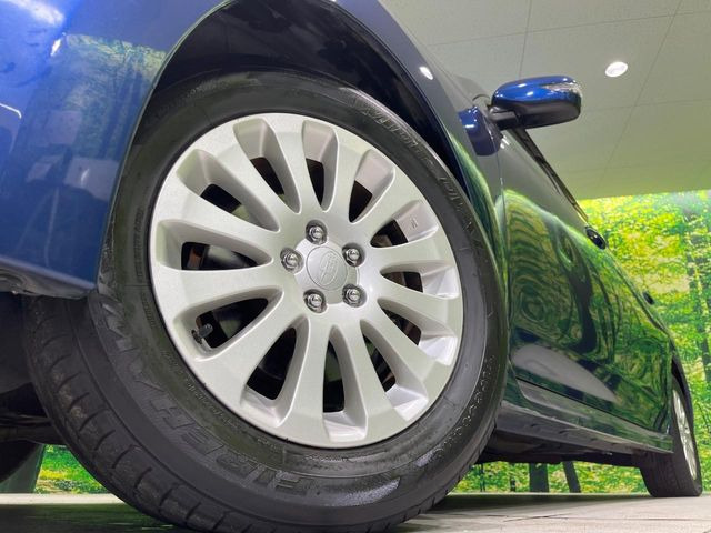 �y����16�C���`�A���~�z�C�[���z�O�ςɃ}�b�`���������A���~�z�C�[���𑕒����Ă���܂��B�e��ЊO�A���~�z�C�[����A�X�^�b�h���X�^�C�����戵�����Ă���܂��B���񂲑��k����������