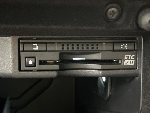 【ETC】高速道路の料金所をストレスなく通過!話題のスポットやサービスエリアに多い「スマートIC」利用時は必須のアイテムです。当店でセットアップを実施、ご納車当日からすぐにご利用いただけます!